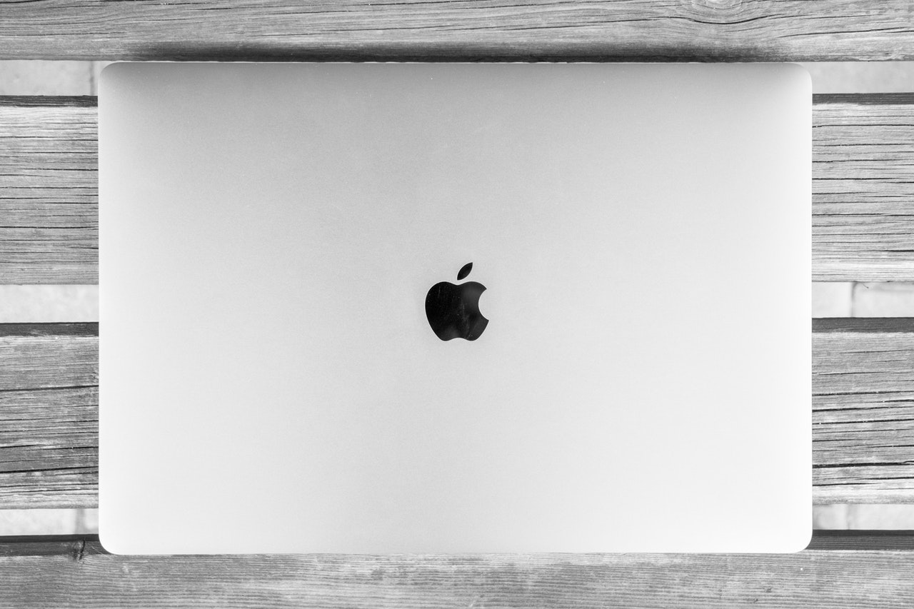 4 Free Tools to Build Your Brand Identity